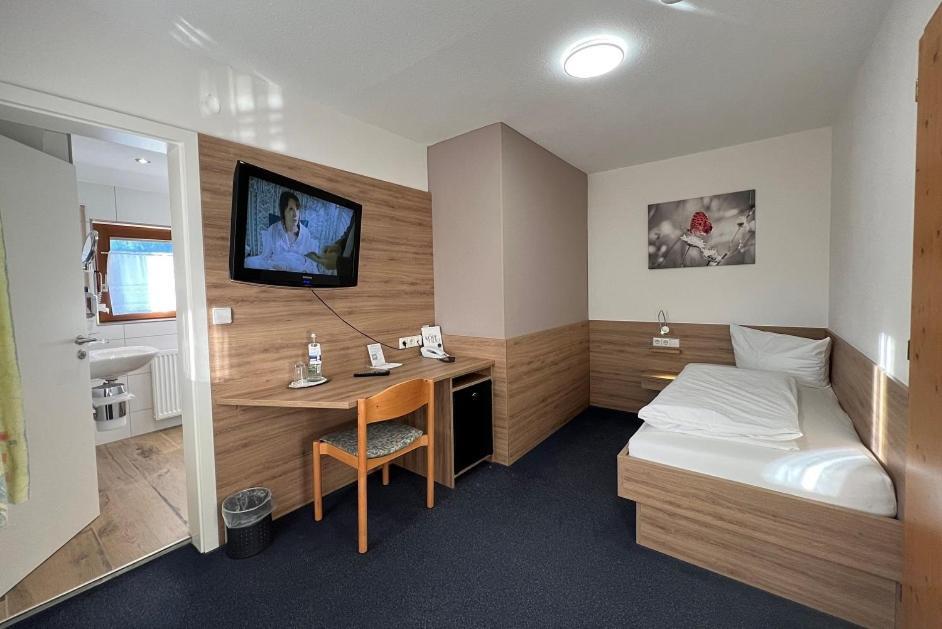 Hotel Klosterbraeustuben ツェル・アム・ハルマースバッハ エクステリア 写真